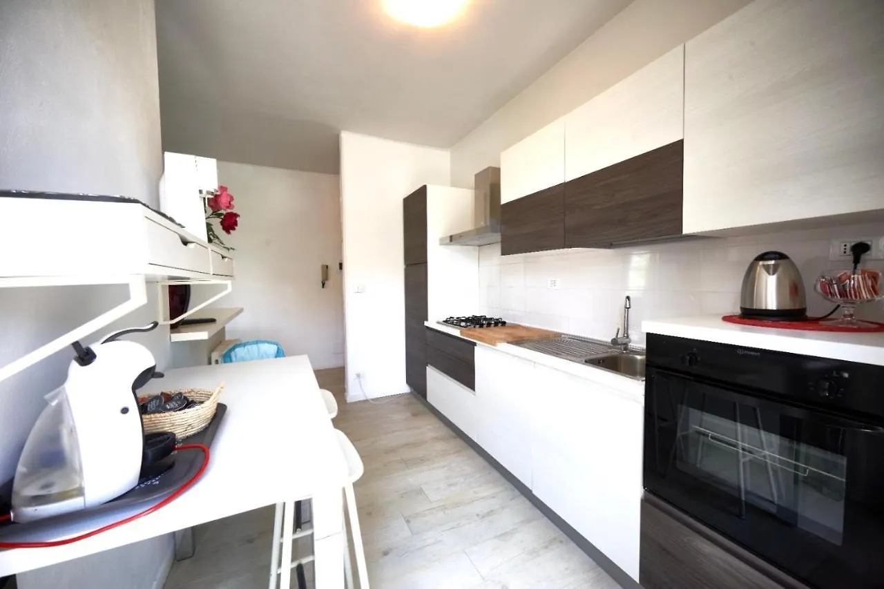 Your Familyapartment In Sirmione 이탈리아