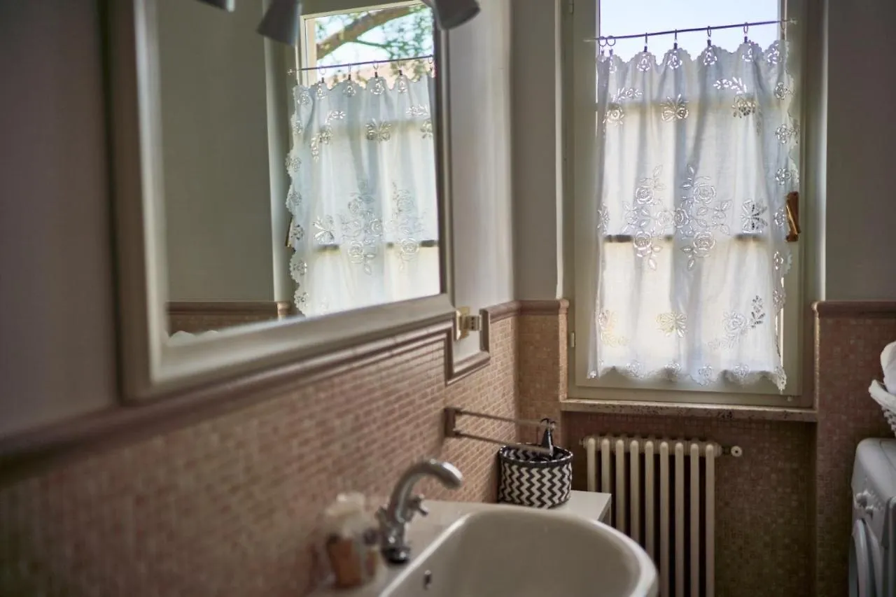 Your Familyapartment In Sirmione 0*,  이탈리아